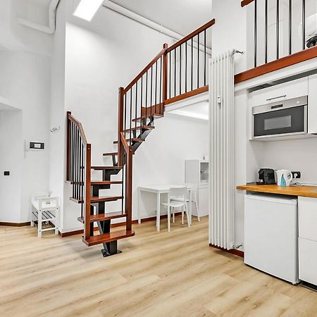 Loft Daiquiri Nel Centro Di Milano, Via Sottocorno, Porta Vittoria Apartment Bagian luar foto