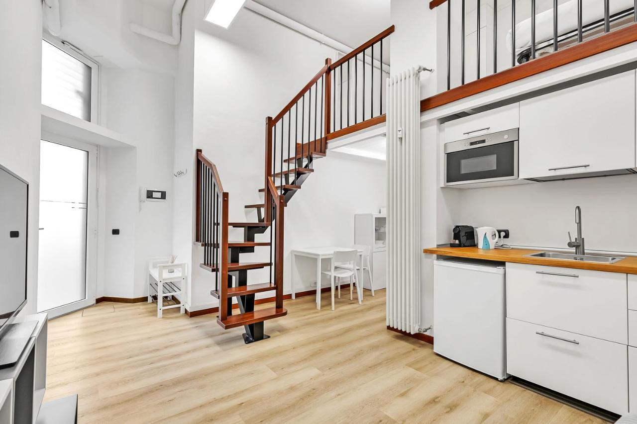 Loft Daiquiri Nel Centro Di Milano, Via Sottocorno, Porta Vittoria Apartment Bagian luar foto